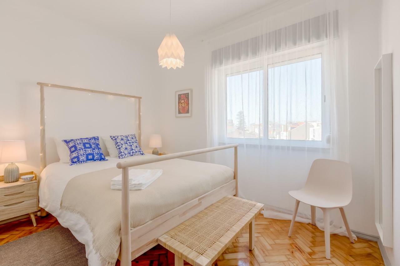 Renovated Sunny Apartment With Amazing Sunset Balcony , By Timecooler Lisbon Exterior photo